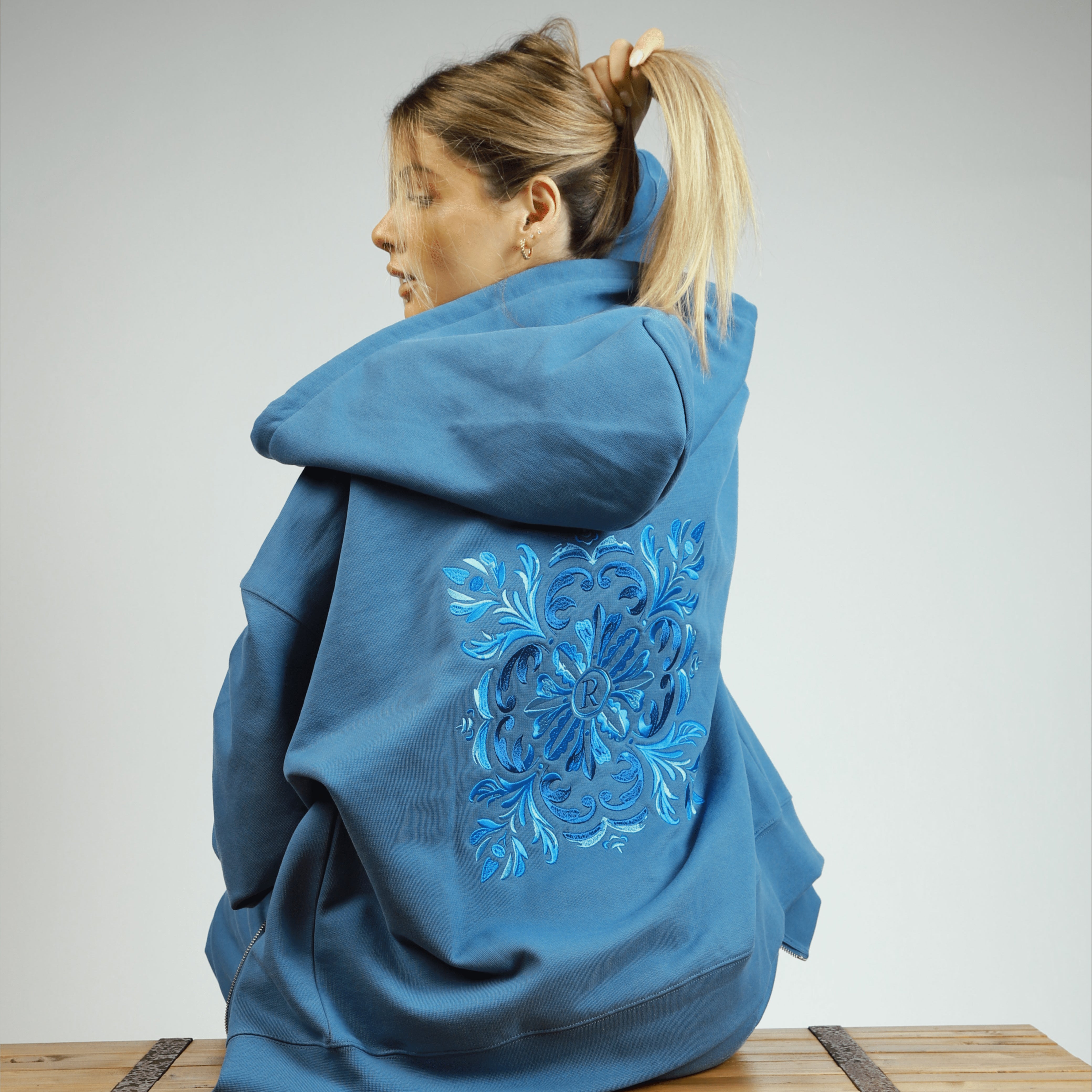 Noble Zip-Up Hoodie Navy