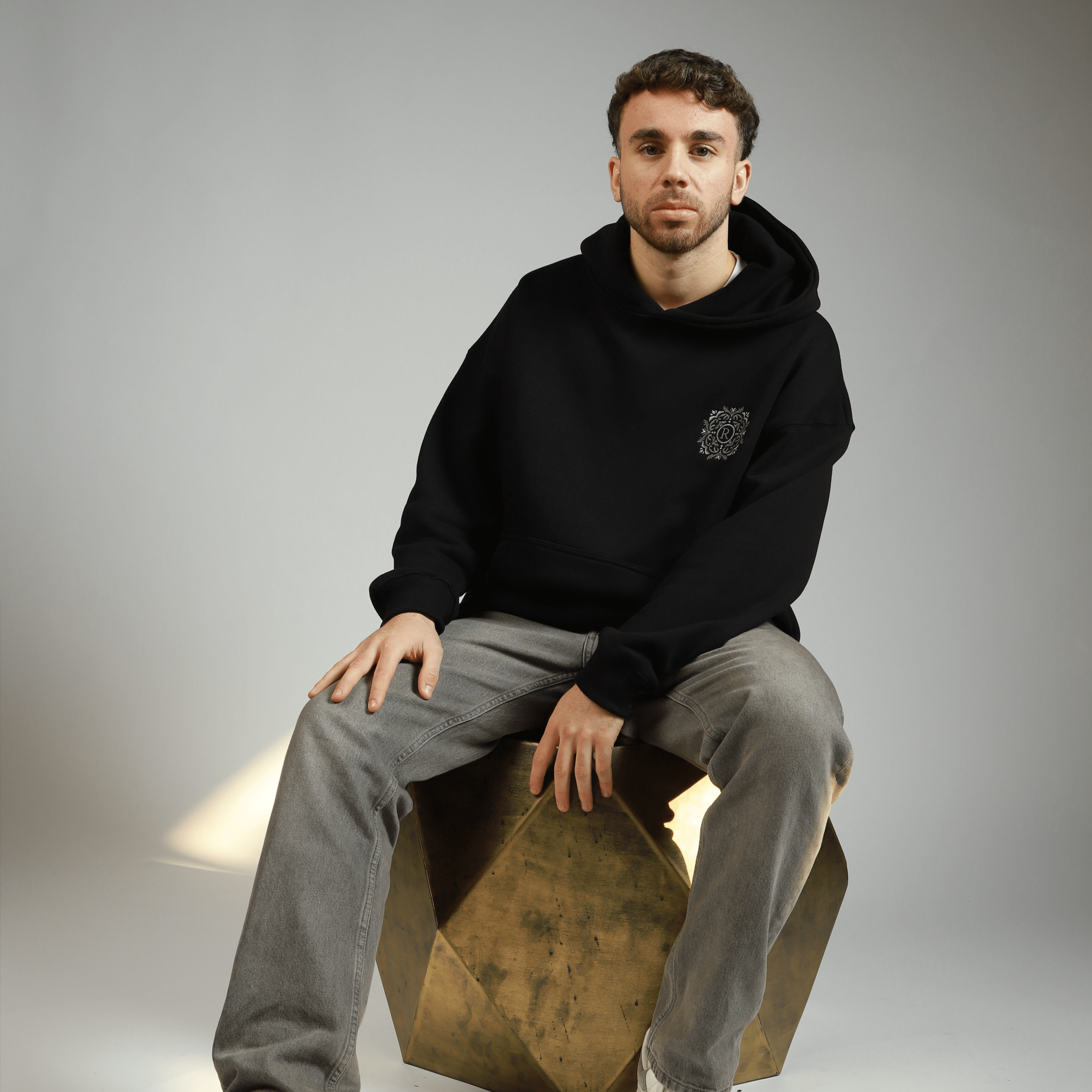 Noble Hoodie Black