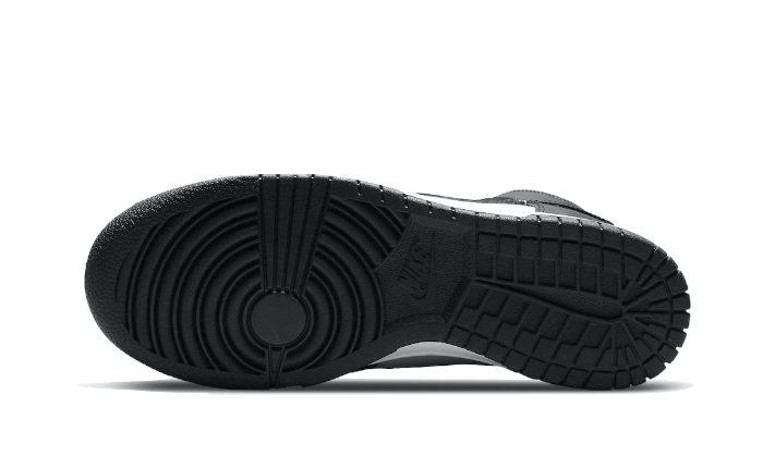 Nike Dunk High Black White Panda